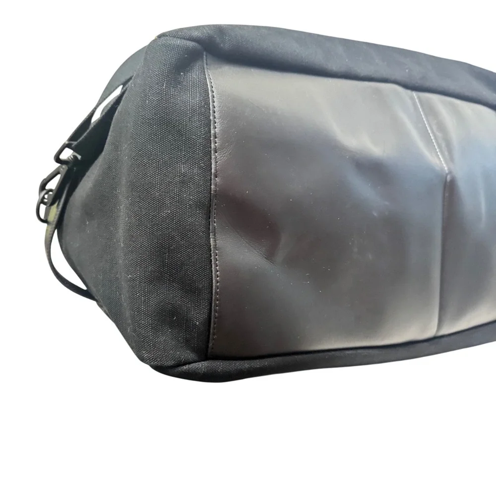 Away Black Canvas Weekender Carry-on Duffle Bag Leather Trim Trolley Sleeve OS